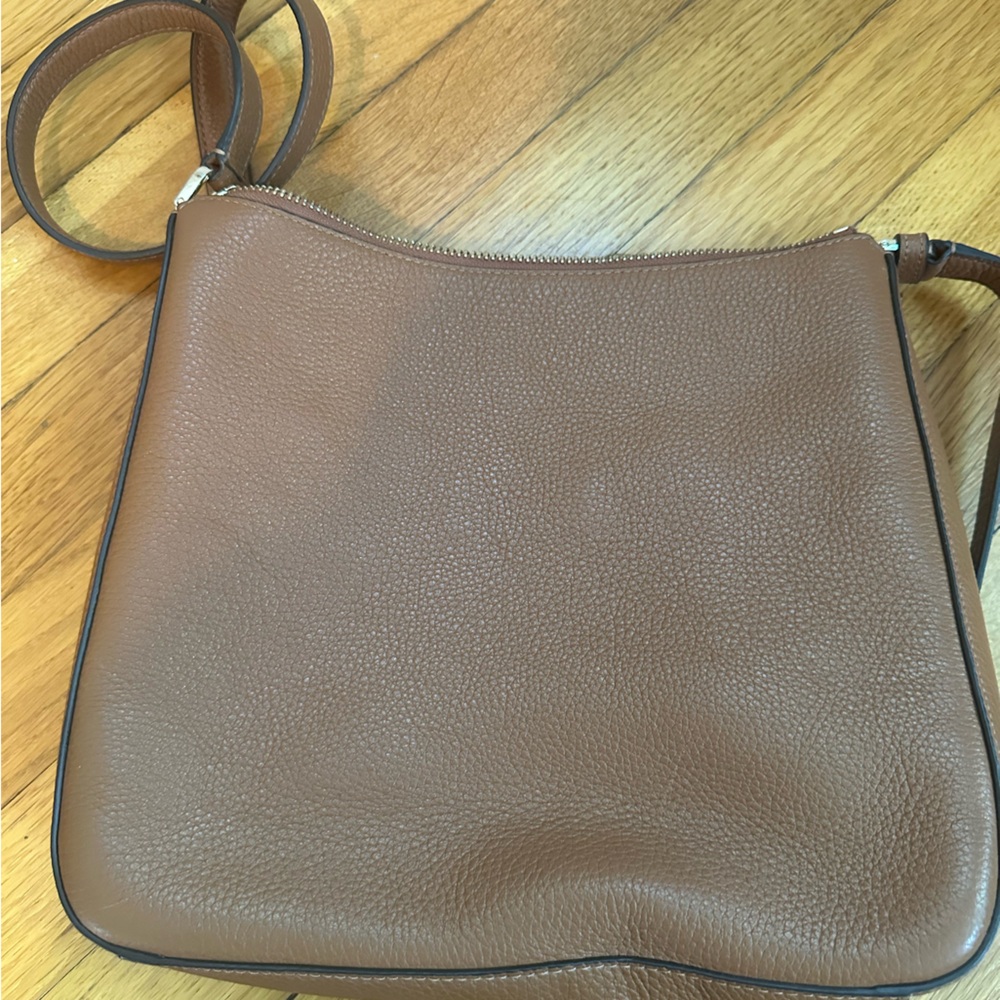 Kate Spade Leila Swingpack Crossbody Bag in Brown - Picture 3 of 5
